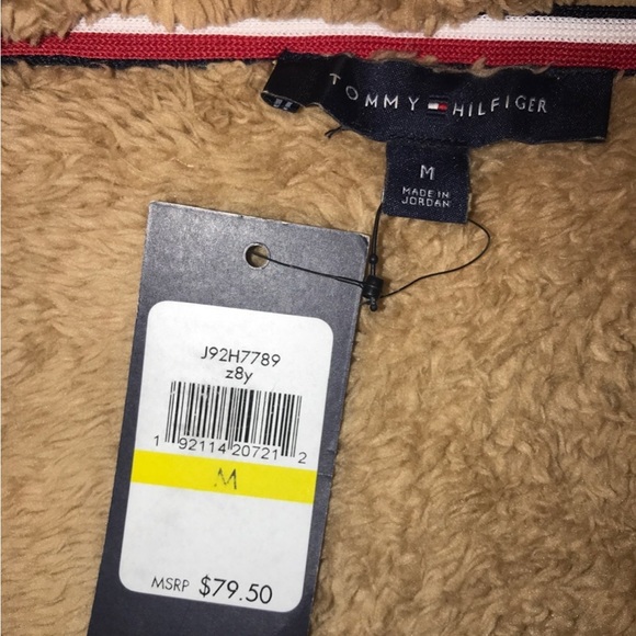 NWT Tommy Hilfiger teddy fleece pullover sweatshirt - Picture 4 of 6